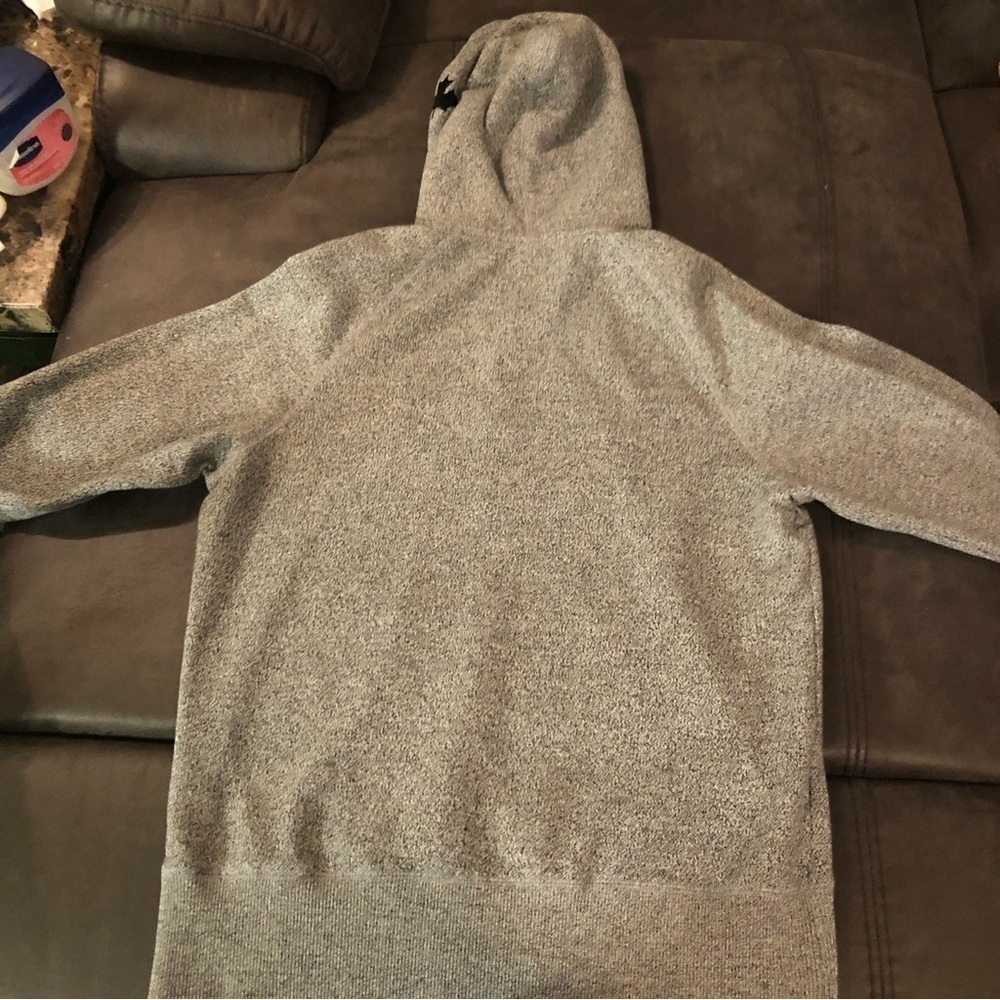 Grey Roots Logo Hoodie Size Small - Picture 4 of 5